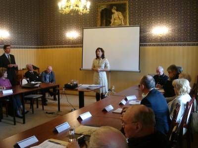 Barbara Richstein hlt ihre Rede \