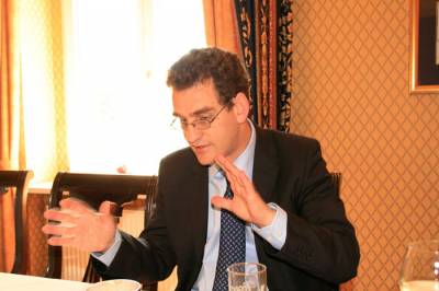 Der 1. Sekretr der Israelischen Botschaft und Auenpolitische Berater, Herr Asaf Ichilevich.